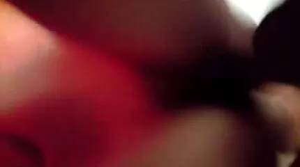 ស្អាតសង្ហារ wedged pussy ក្មេងប្រុសនេះដើម្បី fuck របស់នាងផងដែរ