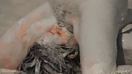 មនុស្សចម្លែកចាប់បាននិង fucked ក្មេងស្រី busty នៅក្នុងឧទ្យានងងឹត
