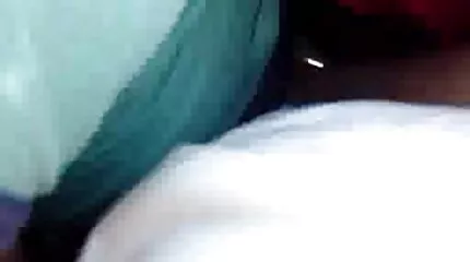 គាត់បានមកទស្សនាក្មេងស្រី Hentai ដើម្បី fuck pussy សើមរបស់នាង។